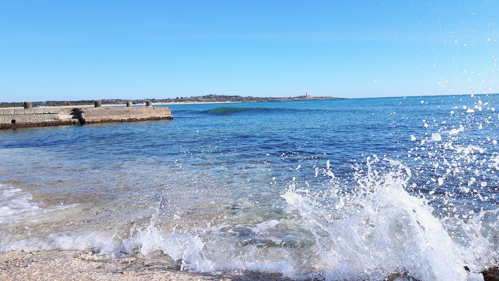 Appartamento Maredentro Sampieri Esterno foto